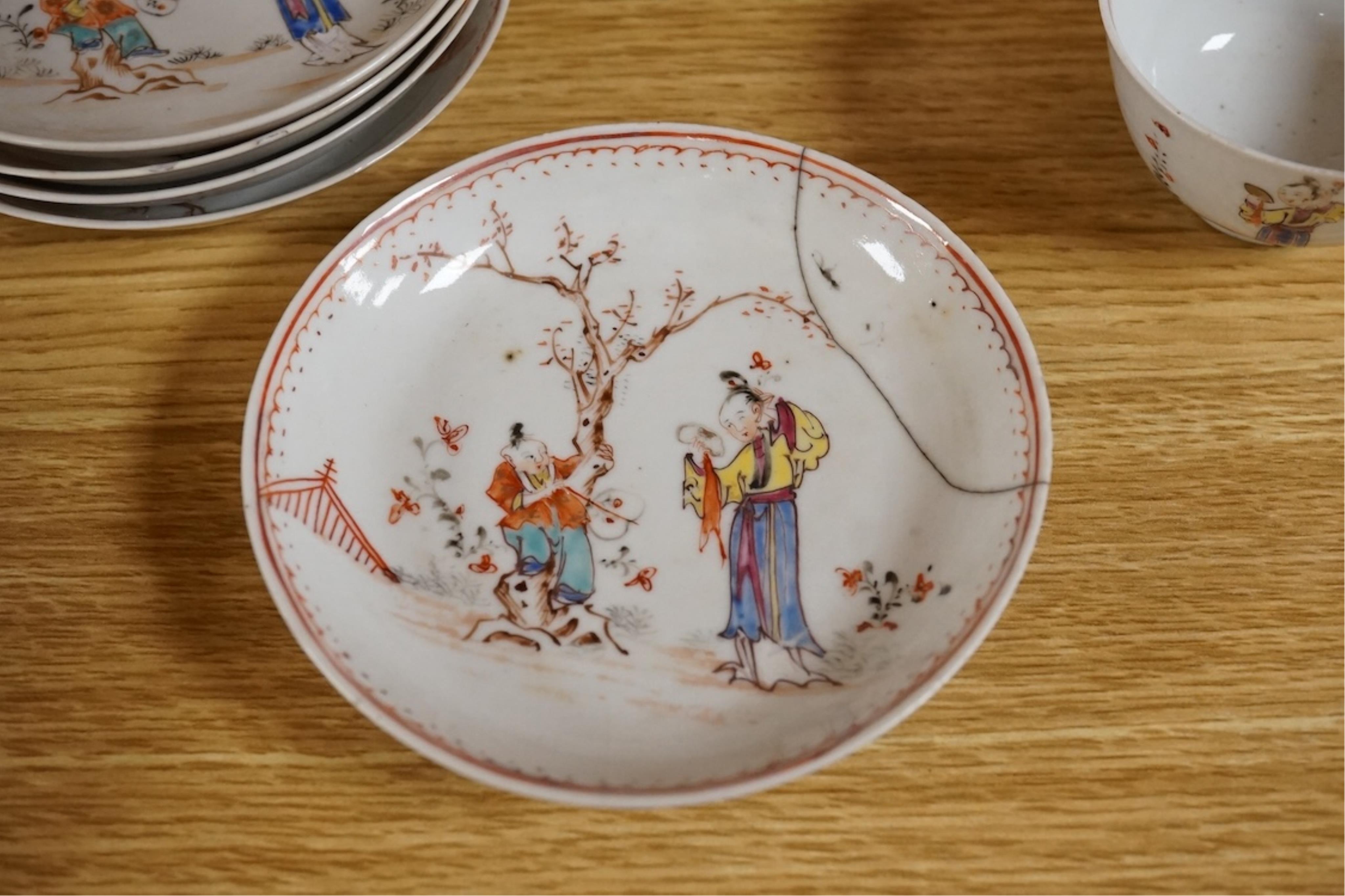 Four 18th century Chinese Imari teabowls and saucers, and a set of five 18th century famille rose teabowls and saucers, saucers 11.5cm